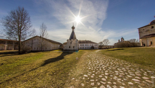 Кирилло-Белозерский музей-заповедник приглашает вместе провести праздничные весенние выходные